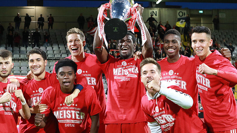 FC Bayern II, Aufsteiger Regionalliga Bayern: 24 Tore in der Liga, dazu der Doppelpack im Relegationskrimi - Stürmer Kwasi Okyere Wriedt ist nur ein Pfund der "kleinen Bayern". Dazu kommen vielversprechende Talente wie Abwehrhüne Lars Lukas Mai - und freilich die geballte Finanzpower des Rekordmeisters samt dessen Nachwuchs-Campus. AZ-Prognose: Gesichertes Mittelfeld!