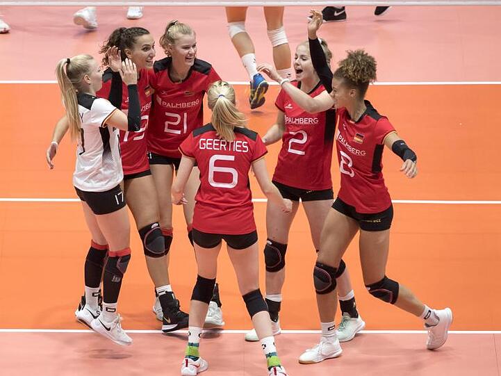 Haben gegen Russland bei der EM den dritten Vorrundensieg geholt: Die deutschen Volleyball-Frauen.