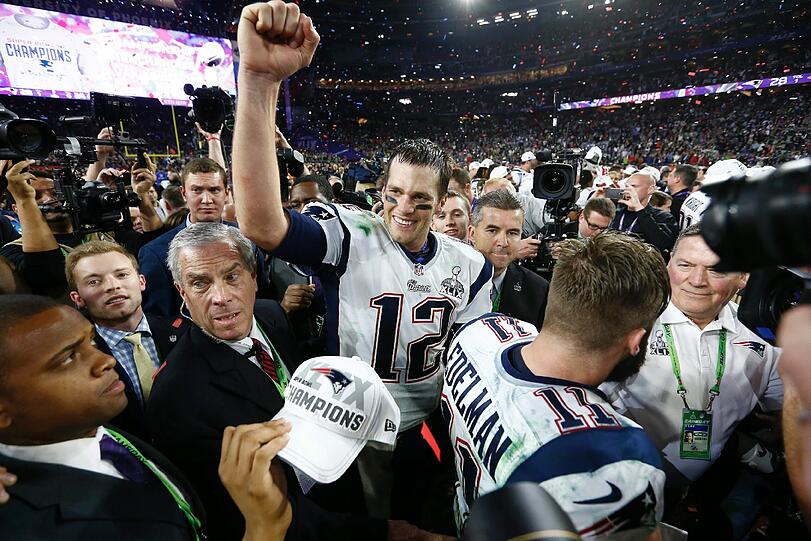 New England 28 - Seattle 24: So feierten die Patriots ihren Sieg.