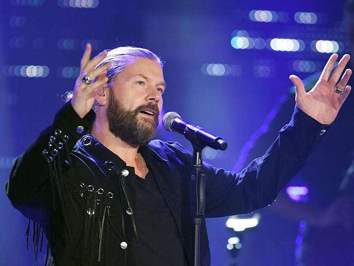 "The Voice"-Juror und Ex-Sänger von "Reamonn" Rea Garvey wird auf Rock im Park 2020 hinter das Mikrofon zurückkehren und in Nürnberg die Bühne entern.