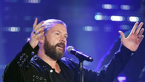 "The Voice"-Juror und Ex-Sänger von "Reamonn" Rea Garvey wird auf Rock im Park 2020 hinter das Mikrofon zurückkehren und in Nürnberg die Bühne entern.
