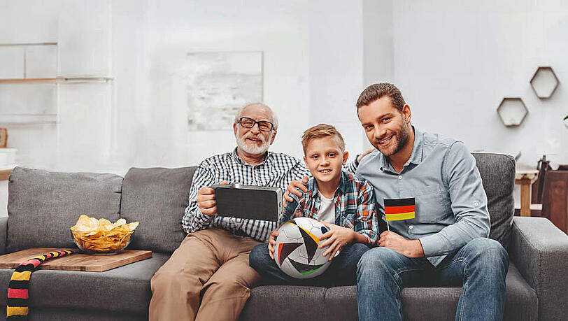 Für viele das TV-Highlight des Jahres: Fußballfans fiebern schon jetzt der WM 2026 entgegen. Für viele das TV-Highlight des Jahres: Fußballfans fiebern schon jetzt der WM 2026 entgegen.