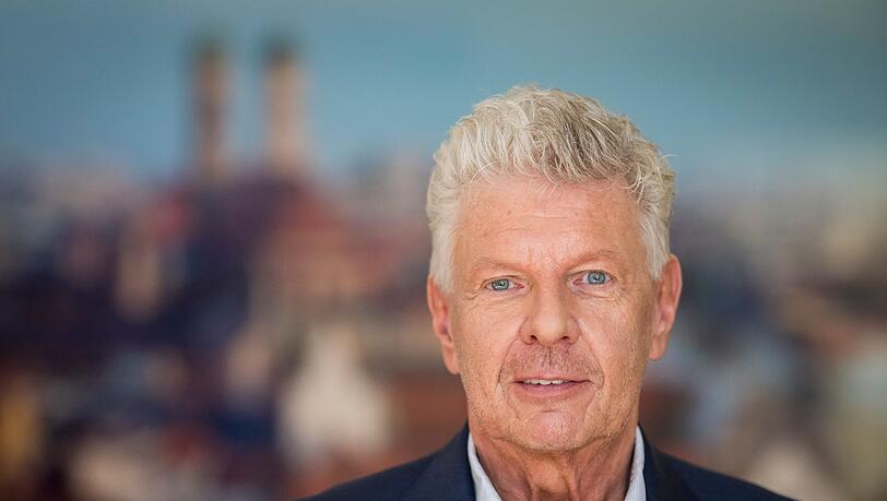 Dieter Reiter will das Geld zwischen Bund, Ländern und Kommunen anders verteilen. (Archivbild) Dieter Reiter will das Geld zwischen Bund, Ländern und Kommunen anders verteilen. (Archivbild)