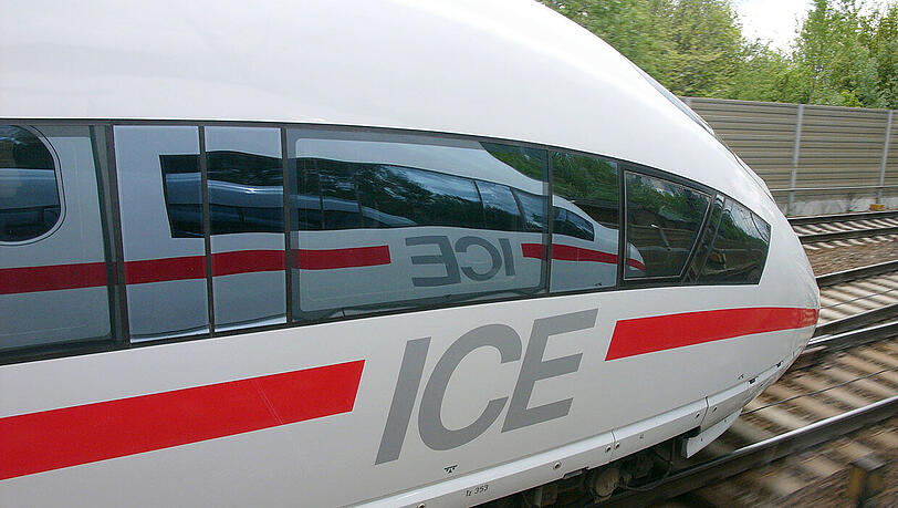 Neue Verbindungen aber auch erhöhte Preise stehen mit dem Fahrplanwechsel der Deutschen Bahn ins Haus. Neue Verbindungen aber auch erhöhte Preise stehen mit dem Fahrplanwechsel der Deutschen Bahn ins Haus.