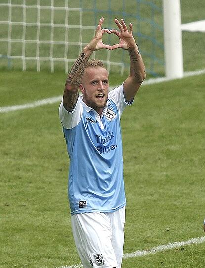 Die besten Bilder vom Löwen-Wahnsinn: der 2:1-Heimsieg des TSV 1860 gegen den 1. FC Nürnberg.