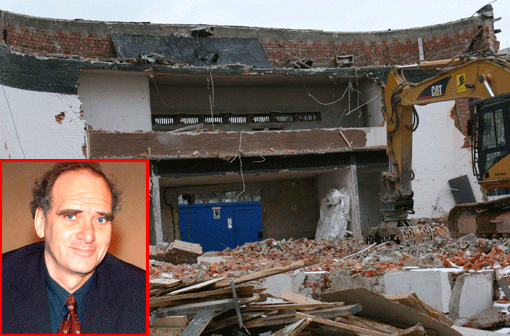 Joachim Lorenz engagiert sich für seinen Heimatbezirk Obergiesing-Fasangarten. Er bedauert, dass das ehemalige Kino am Giesinger Bahnhofplatz plattgemacht wurde.