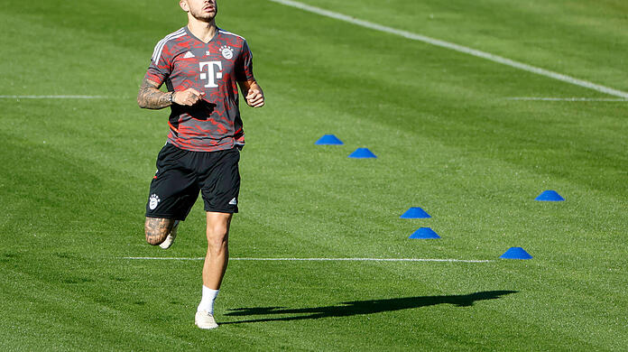 Lucas Hernández ist nach seinem Kreuzbandriss wieder zurück auf dem Trainingsplatz.