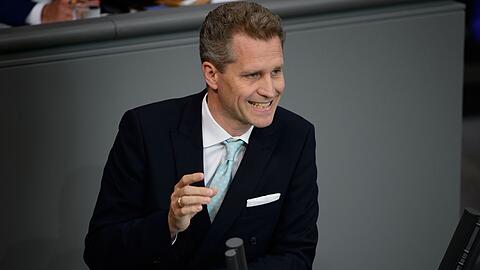Petr Bystron, AfD-Bundestagsabgeordneter, spricht im Bundestag.