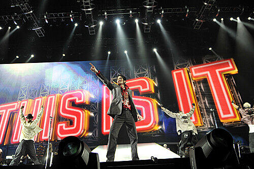 Einer der wohl größten und erfolgreichsten Tänzer (und Sänger) aller Zeiten, Michael Jackson bringt es auf den Punkt: This is it.