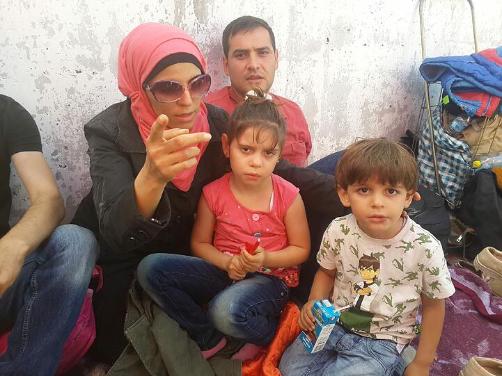 Flüchtlinge erreichen die griechische Insel Lesbos. Zuvor hatten sie das Ägäische Meer zwischen der Türkei und Griechenland überquert.