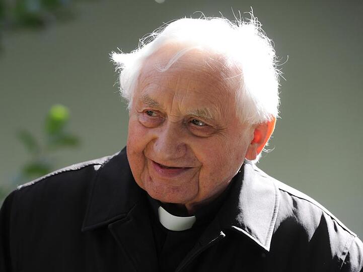 Georg Ratzinger, der ältere Bruder des emeritierten Papstes Bendikt XVI. ist gestorben.