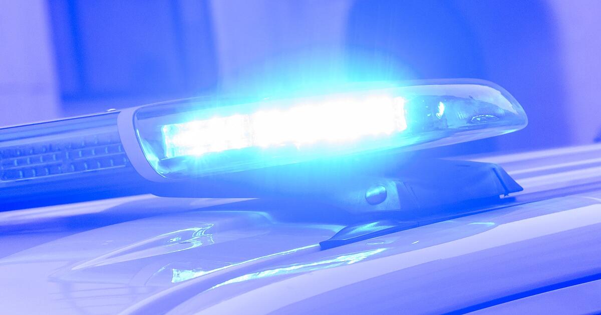 Fahrrad-auf-Gleise-geworfen-U-Bahn-besch-digt