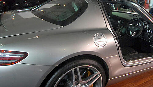 Luxusautos im Wert von mehreren Hundertausend Euro sollen die beiden Angeklagten gestohlen haben (Symbolbild) Luxusautos im Wert von mehreren Hundertausend Euro sollen die beiden Angeklagten gestohlen haben (Symbolbild)