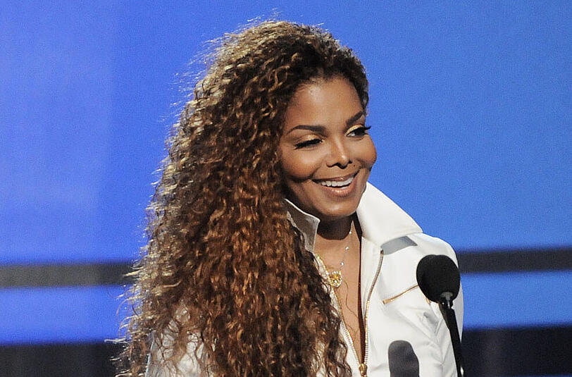 Der Designer Guiseppe Zanotti kreiert für Janet Jacksons Tour exklusive Sneakers