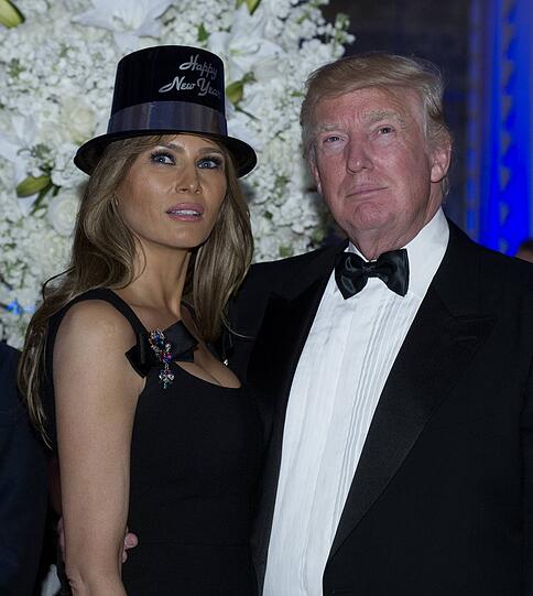 Melania Trump mit ihrem Gatten an Silvester.
