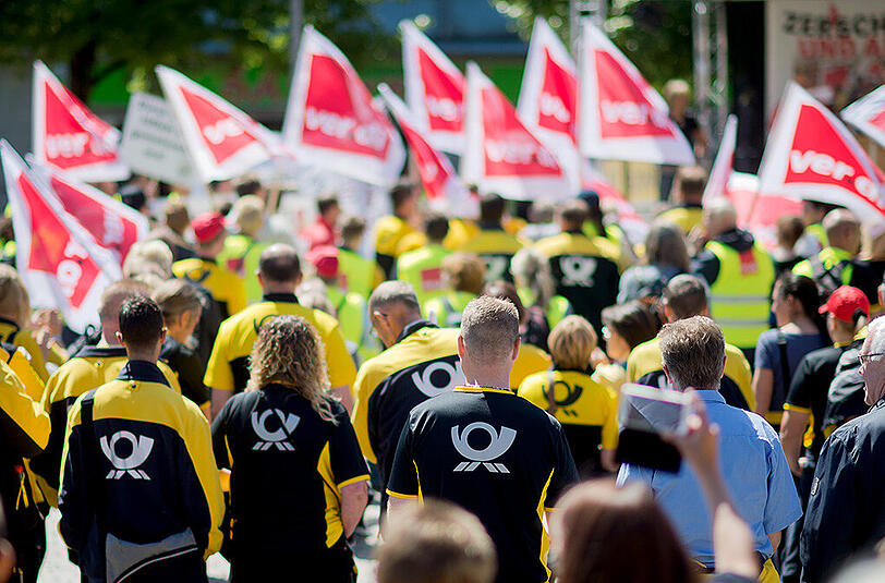 Bilder von der Post-Demonstration in Hannover.