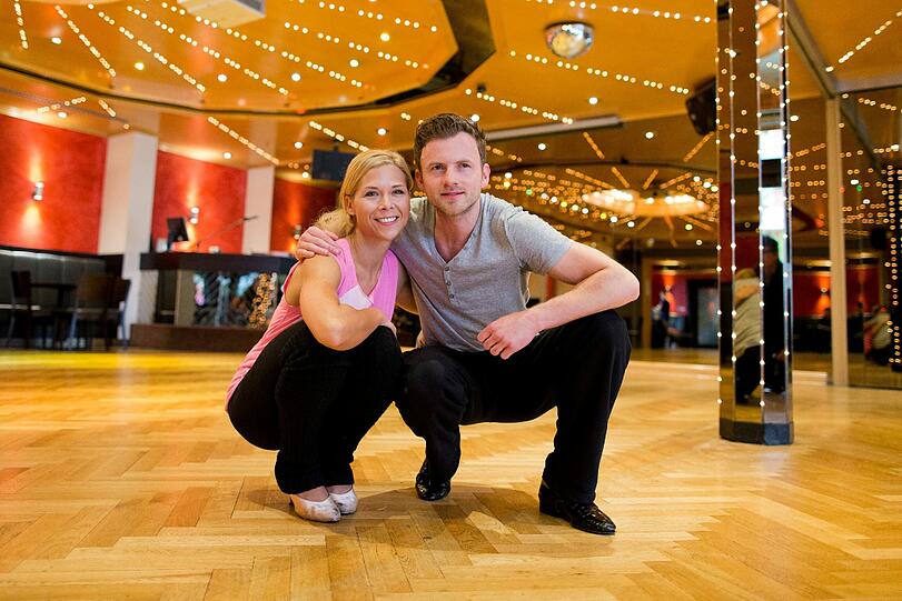 Schauspielerin Tanja Szewczenko und Profitänzer Willi Gabalier