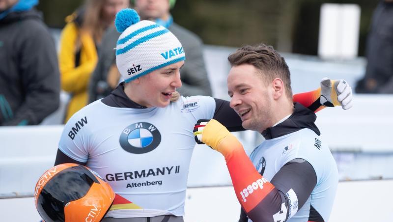 Jubel überWM-Gold: Jacqueline Lölling und Alexander Gassner. Jubel überWM-Gold: Jacqueline Lölling und Alexander Gassner.