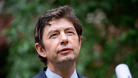 In Deutschland gibt es bekannte Betroffene, die massive Anfeindungen selbst öffentlich gemacht haben. Unter anderem der Virologe Christian Drosten.