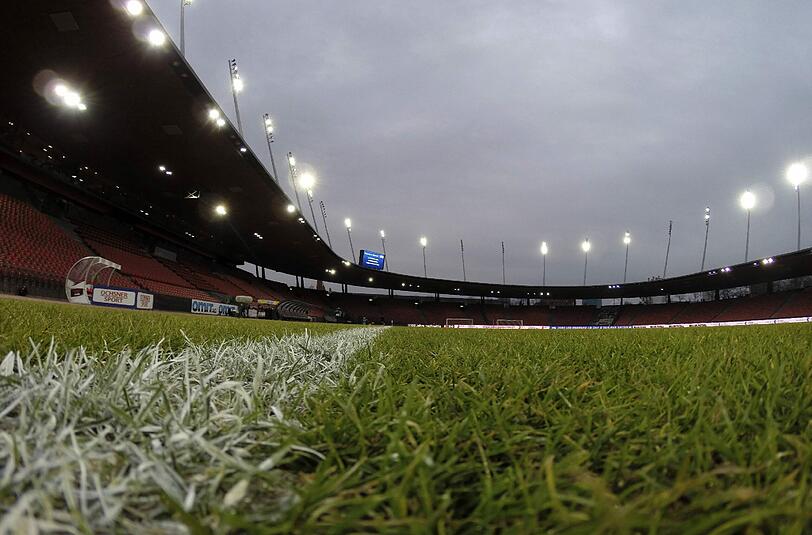 Beim EM-Qualifikationsspiel wird es nicht nur auf den Rängen voll, sondern auch auf der Pressetribüne.