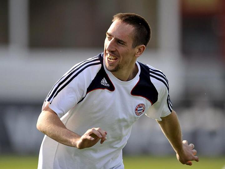 Zaubert er in der nächsten Saison in Manchester? Bayern-Star Franck Ribéry