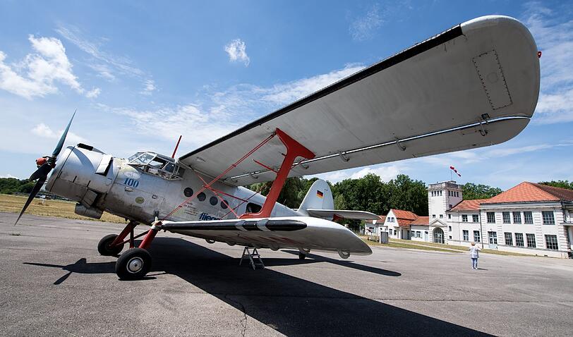 Eine Antonow AN-2: Mit ihr kann am Festwochenende geflogen werden.