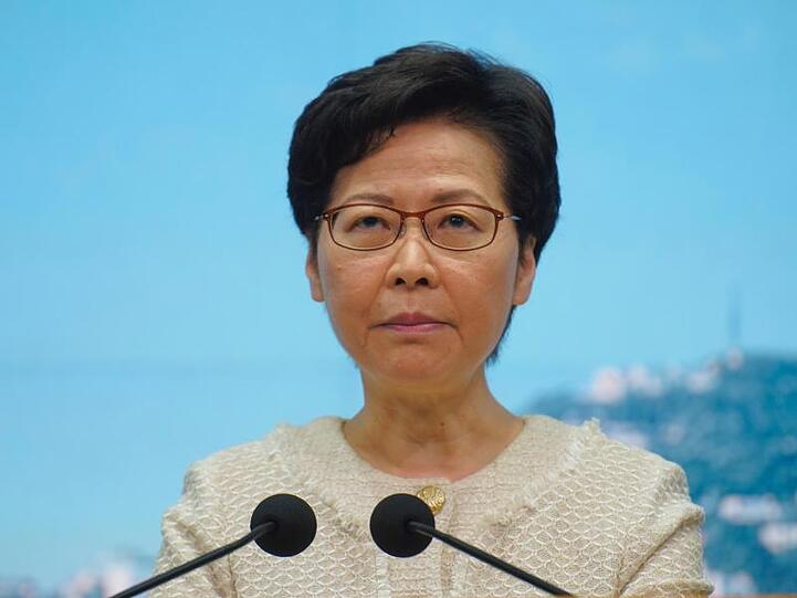 Carrie Lam, Regierungschefin der chinesischen Sonderverwaltungszone Hongkong, bei einer Pressekonferenz.