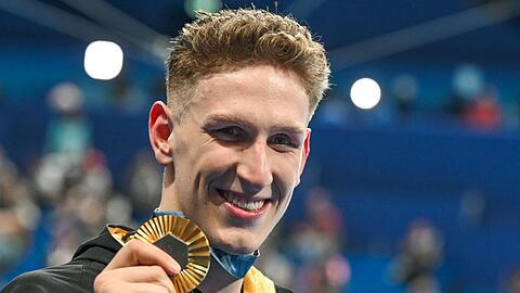 Für seinen Olympiasieg erhält Lukas Märtens viel Lob von zwei Ex-Schwimmstars.