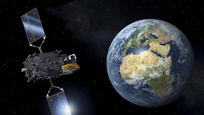 Die computergenerierte Darstellung des Wettersatelliten Meteosat Third Generation Sounder (MTG-S1). Dieser wird Europas Wetterdienste mit Hochfrequenzdaten versorgen. Satelliten sind das Herzst&uuml;ck der Raumfahrt-Industrie.