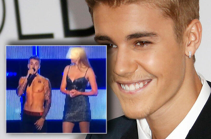 Zieht sich auf der Bühne aus: Justin Bieber macht sich nackt und macht auf Miley Cyrus.