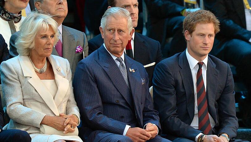 Das Verhältnis zwischen Prinz Harry, seinem Vater Charles und Stiefmutter Camilla soll nach dem Megxit noch angespannter geworden sein.
