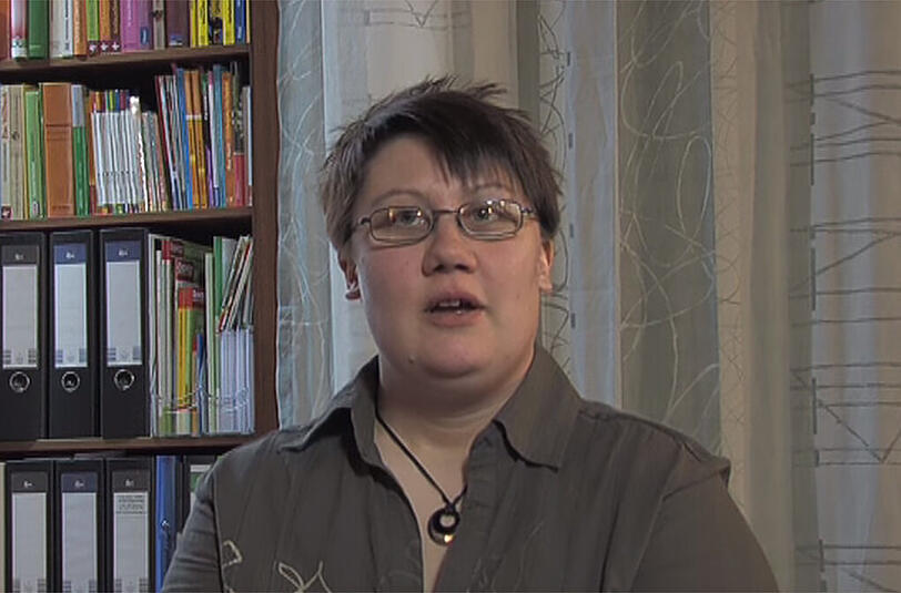 Bei der verwesten Leiche in der Wohnung eines 51-Jährigen könnte es sich um Sara H. (32) aus "Schwer verliebt" handeln.