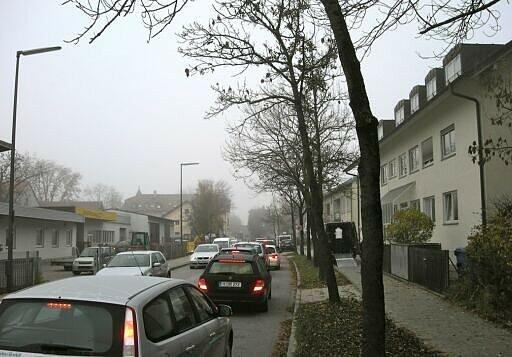 Der Ort soll von Autos entlastet werden. Die einfache Variante der Umfahrung ist beschlossen.