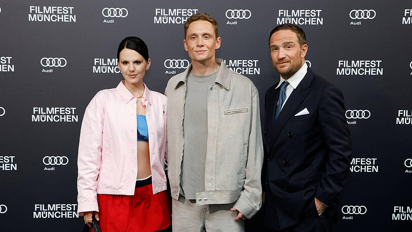 Bei der "Brick"-Premiere auf dem diesjährigen Filmfest München: Ruby O. Fee, Matthias Schweighöfer und Frederick Lau. Der Mystery-Thriller erschien am 10. Juli 2025 auf Netflix.