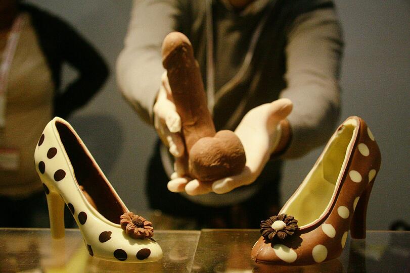 PENIS AUS SCHOKI: Da darf das Gegenstück natürlich nicht fehlen.