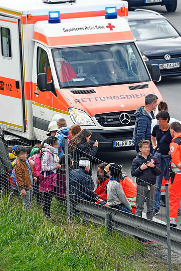 Die Bilder vom Massenunfall auf der A8.