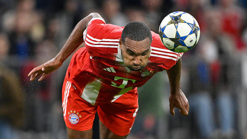 Voller Einsatz gegen Chelsea: Jonathan Tah. Voller Einsatz gegen Chelsea: Jonathan Tah.
