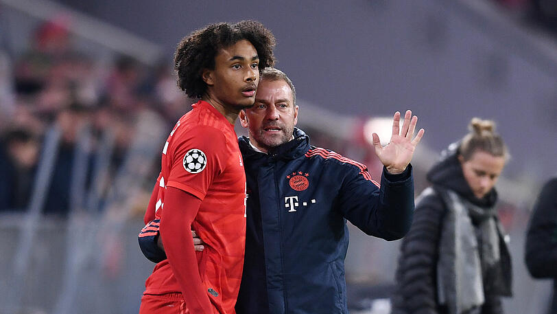 Joshua Zirkzee feierte unter Hansi Flick sein Profi-Debüt.