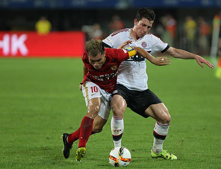 Im Freundschaftsspiel gegen Guangzhou Evergrande musste sich der FC Bayern im Elfmeterschießen geschlagen geben. Die Bilder vom Abschluss der China-Reise.