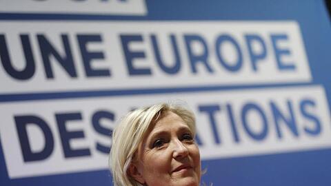 Marine Le Pen, Vorsitzende der rechtspopulistischen Partei "Rassemblement National" aus Frankreich, bei einer Pressekonferenz zur bevorstehenden Europawahl.
