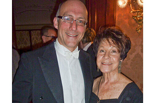 Musical-Autor Ewald Arenz mit dem Nürnberger Operetten-Star Marita Kral.