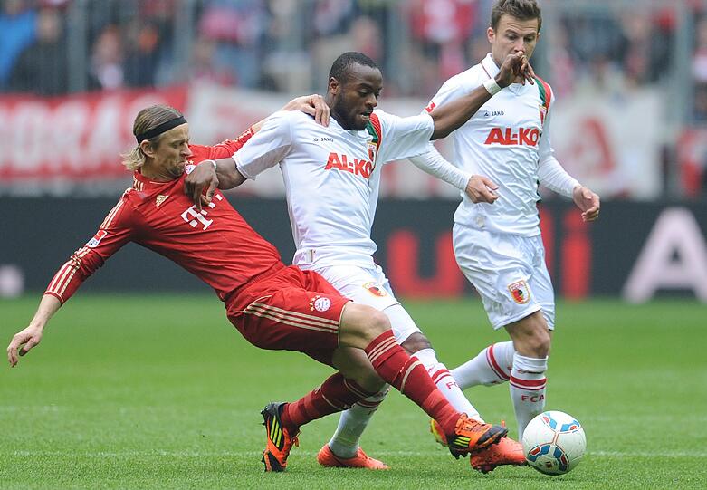 ANATOLIY TYMOSHCHUK: Durfte ran, weil Luiz Gustavo gelb-gesperrt war und Kroos geschont wurde. Schlauer Volley-Lupfer mit links (23.), knapp drüber. Fleißig, aber nicht ideenreich genug. Musste nach 52 Minuten Platz machen für Kroos. NOTE: 4