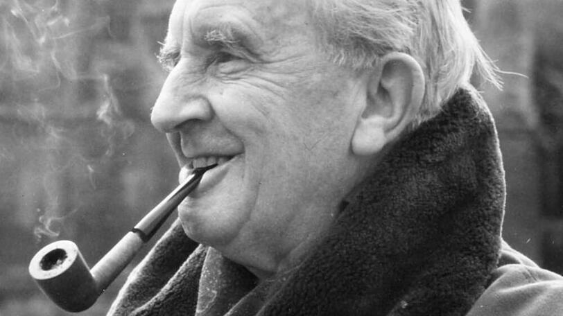 J.R.R. Tolkien schuf das "Herr der Ringe"-Universum und wird bis heute von Fantasy-Fans verehrt