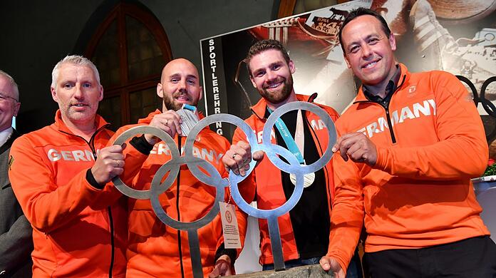 Das deutsche Olympiateam von 2018 (v.l.): der heutige Sportdirektor Künast, Schütz, Fauser und Marco Sturm.