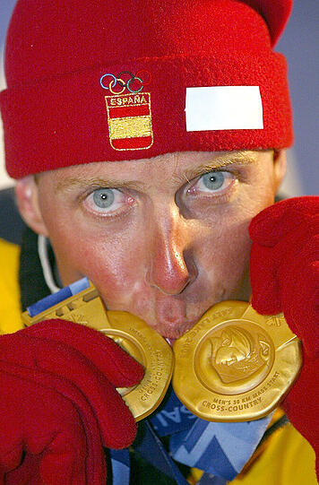 Johann Mühlegg (Ski nordisch): Schon als der Allgäuer 2002 bei den Olympischen Spielen in Salt Lake City drei Goldmedaillen gewann, lief der Dopingverdacht mit. Nach seinem abschließenden Sieg über 50 Kilometer wurde Mühlegg, der wegen seiner Suspendierung in der dubiosen Geistheiler-Affäre für Spanien startete, mit dem Epo-Derivat Darbepoetin alpha erwischt. Kurz vor Ablauf seiner Zweijahressperre trat er zurück &ndash; und verschwand in der Versenkung.