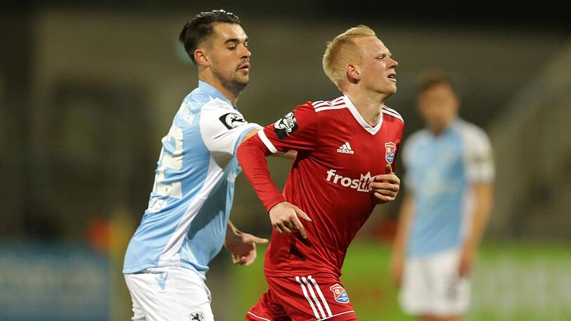 Aaron Berzel (links) tritt in dieser Saison auch im Toto-Pokal gegen Haching an.