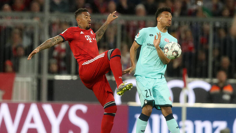 JÉRÔME BOATENG - NOTE 2: Rückte für den angeschlagenen Mats Hummels (Gehirnerschütterung) in die Innenverteidigung. Klärte mehrere gefährliche Kontersituationen stark. Souveräne Partie.