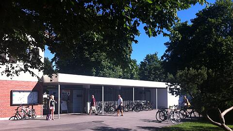 Bei Sonnenschein hat das Schyrenbad in den Sommermonaten eigentlich immer offen.