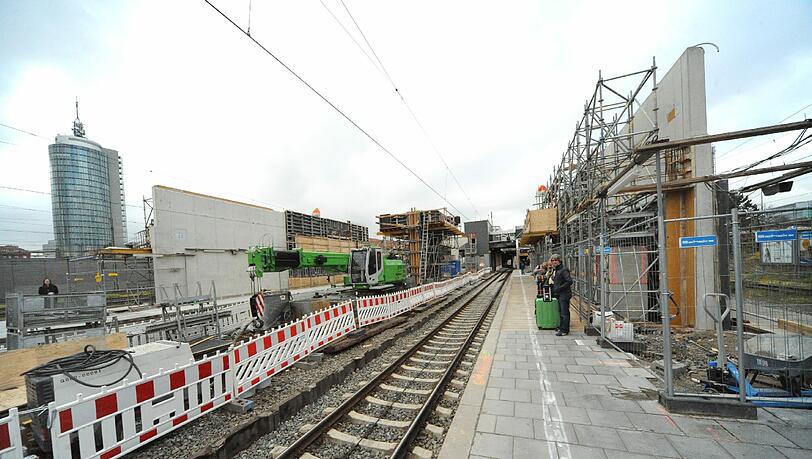 Der Ausbau der S-Bahn-Station Donnersberger Brücke geht voran. Der Ausbau der S-Bahn-Station Donnersberger Brücke geht voran.