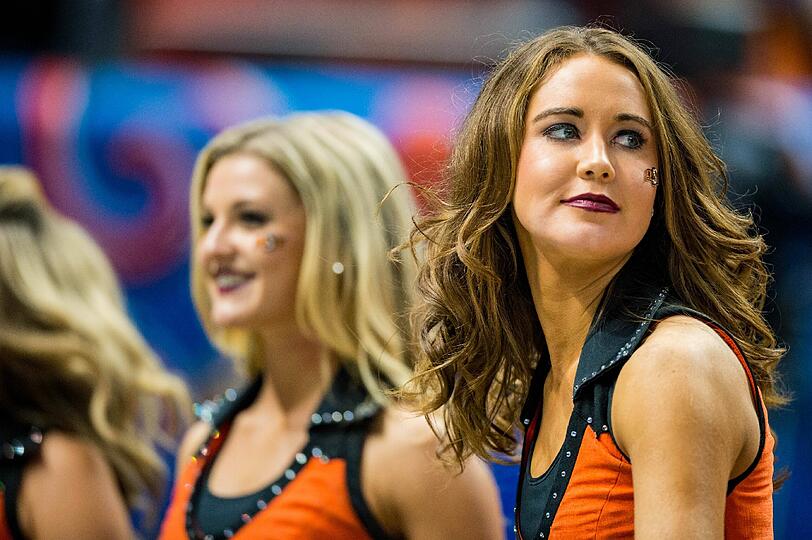 Der 50. Super Bowl zwischen den Denver Broncos und den Carolina Panthers steht an: In unserer Bilderstrecke zeigen wir schonmal die Cheerleader der NFL. Viel Spaß beim Durchklicken!